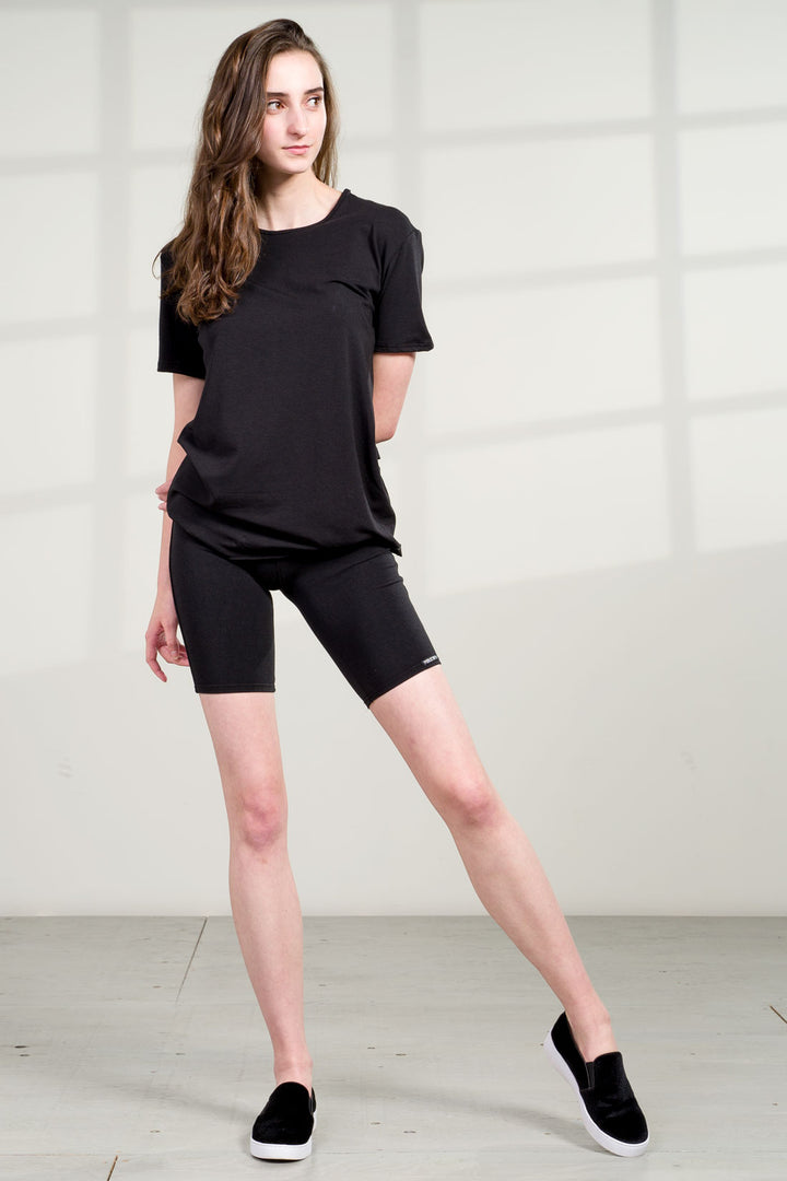 t shirt and biker shorts
